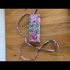 cross body vera bradley wallet